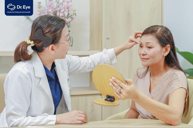 tìm hiểu có nên cắt mí không