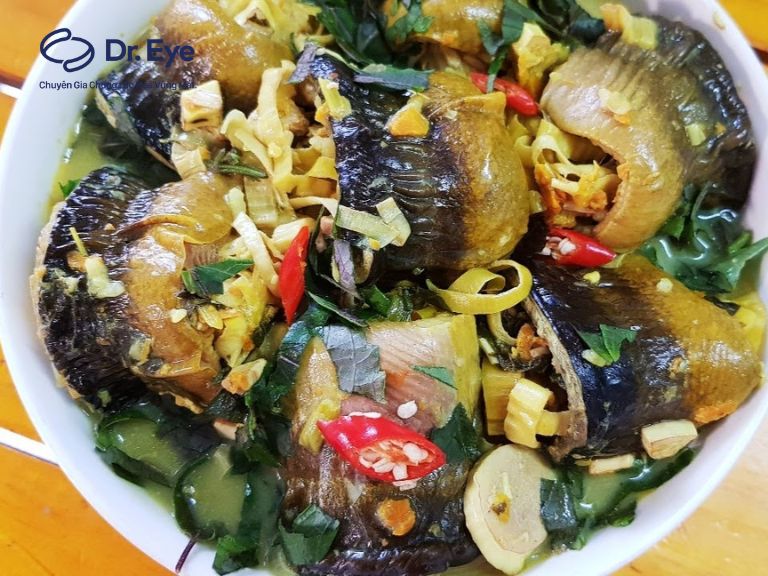 cắt mí ăn lươn được không