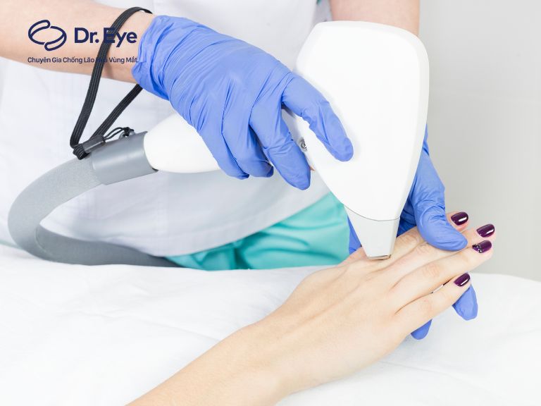 nhận biết lão hóa da tay