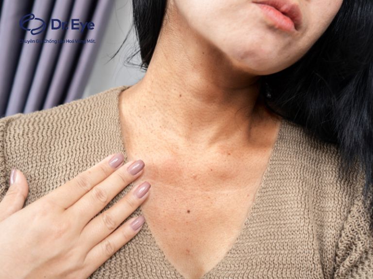 Da cổ bị sần sùi do đâu? Bật mí 5 cách điều trị hiệu quả