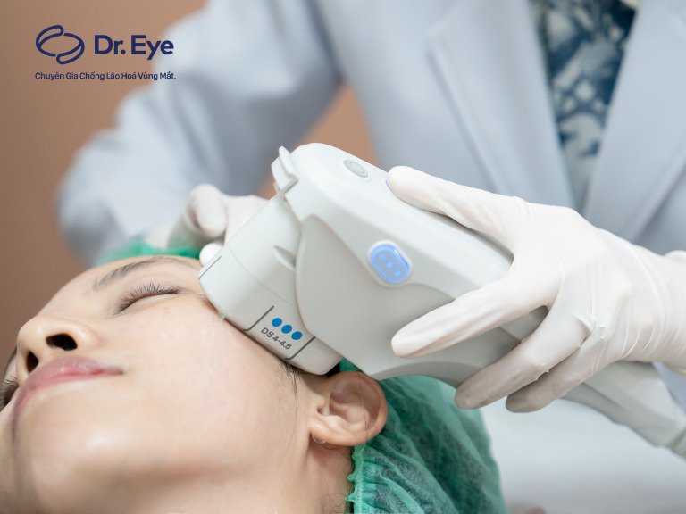 Ultherapy làm căng da mặt