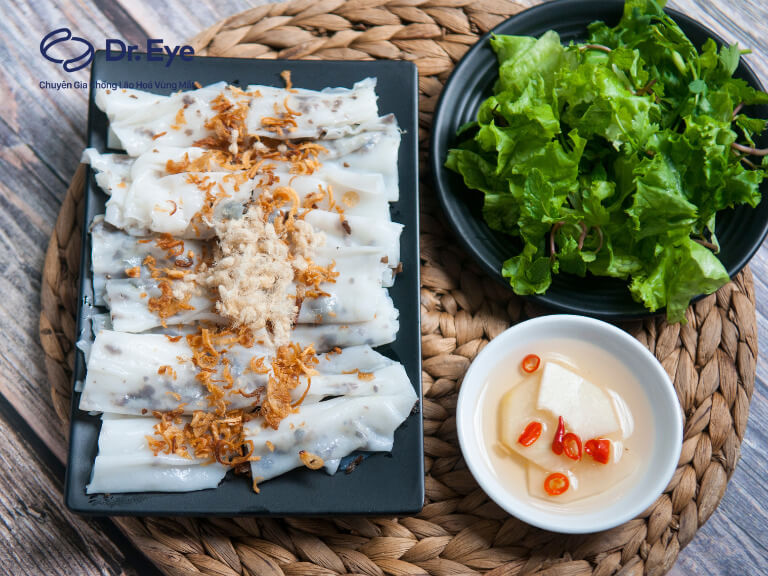 Cắt mí có được ăn bánh cuốn không? Lợi ích & Lưu ý cần biết