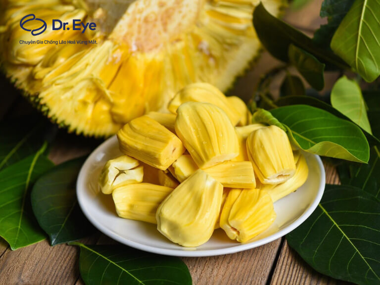 Cắt mí có được ăn mít không